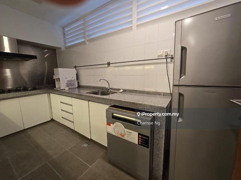 Rumah Bandar untuk Dijual di Ampang Hilir, Ampang oleh Charisse Ng - iProperty.com.my