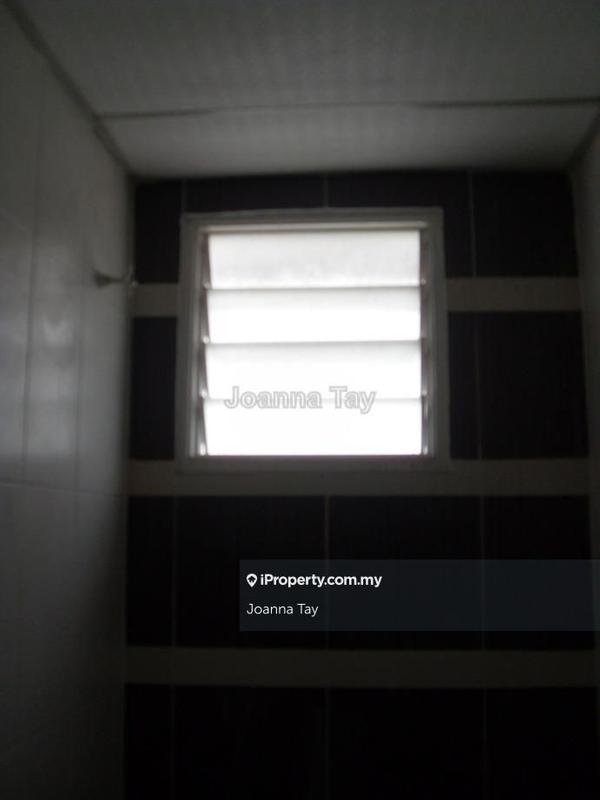 Shop for Sale in station 18, jalan pasir puteh, Ipoh by Joanna Tay - iProperty.com.my