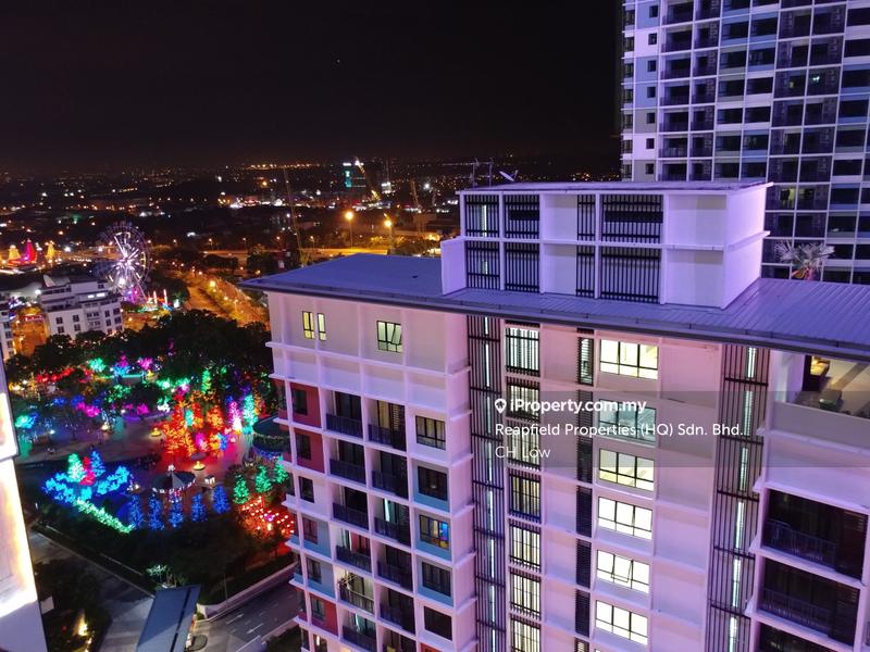 Kediaman Servis untuk Disewa di i-SOHO @ i-City oleh CH Low - iProperty.com.my