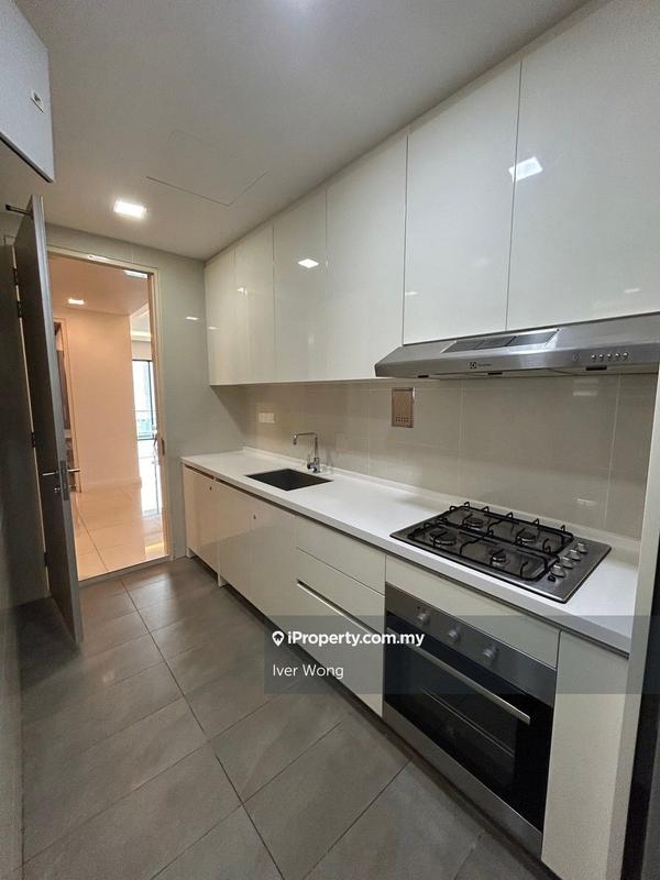 Kediaman Servis untuk Disewa di Setia SKY Residences oleh Iver Wong - iProperty.com.my