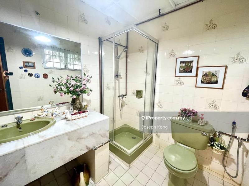 Bungalow House for Sale in jalan athinahapan, Taman Tun Dr Ismail by Joseph Kong - iProperty.com.my