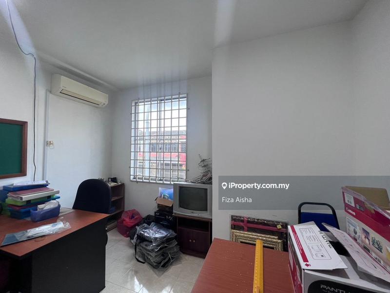 Shop / Office for Sale in Taman Kota Jaya, Kota Tinggi by Fiza Aisha - iProperty.com.my