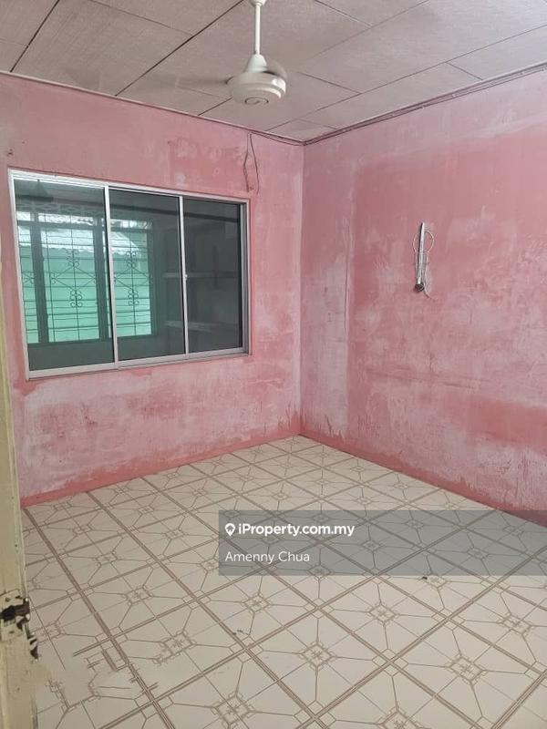 Rumah Berangkai 1 Tingkat untuk Disewa di Pekan Meru, Kapar oleh Amenny Chua - iProperty.com.my