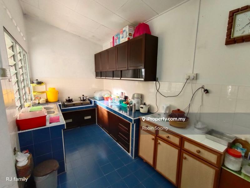 Bungalow House for Sale in Ujong Pasir, Melaka by Robin Soong - iProperty.com.my