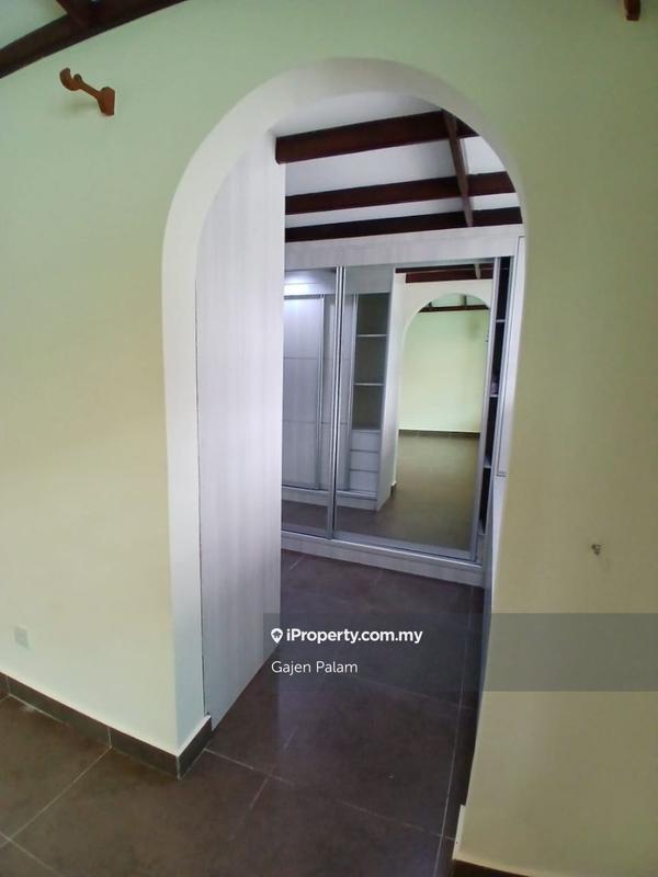 Banglo untuk Dijual di Seksyen 4, Petaling Jaya oleh Gajen Palam - iProperty.com.my