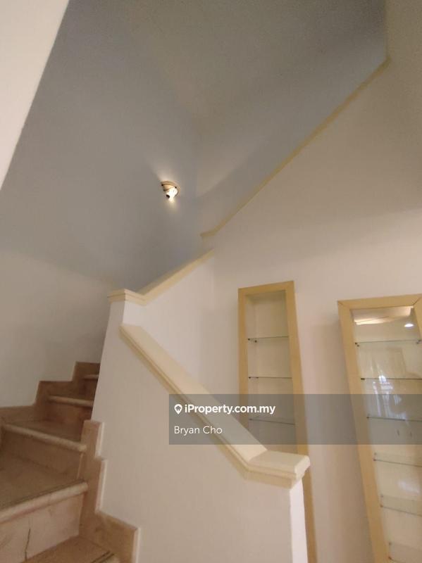 Rumah Berangkai 2 Tingkat untuk Dijual di Usj 20, Subang Jaya oleh Bryan Cho - iProperty.com.my