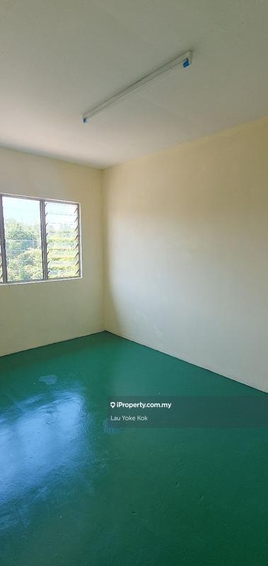 Rumah Pangsa untuk Dijual di Sri Indah oleh Lau Yoke Kok - iProperty.com.my