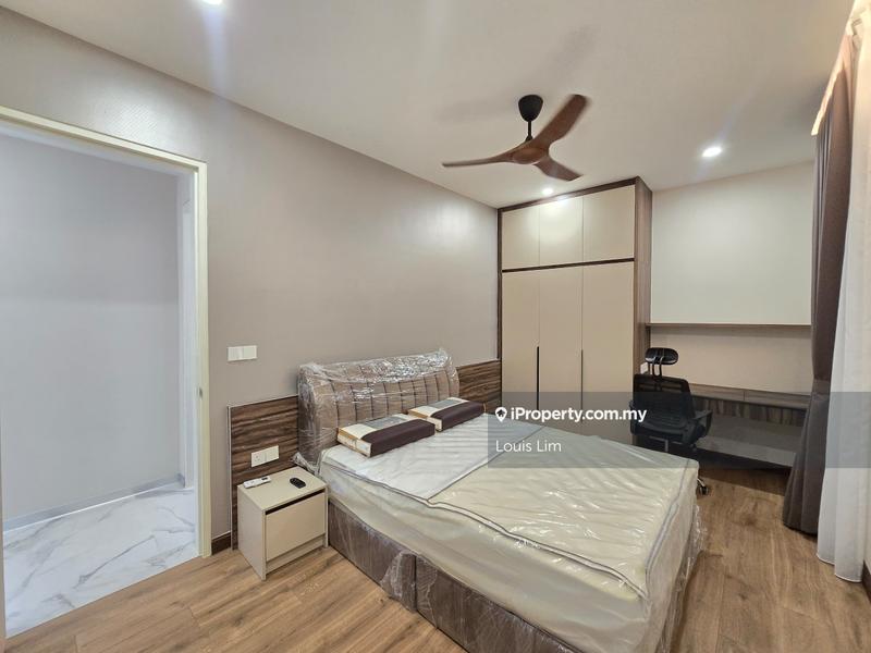 For Rent - Trinity Pentamont