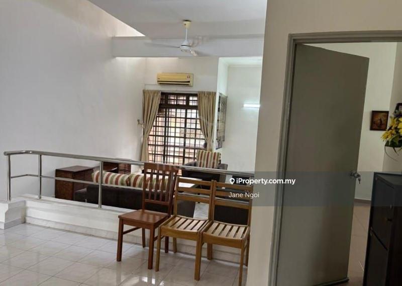 For Sale - Frinza Court