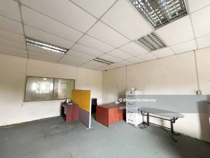 Kilang Teres untuk Disewa di Taman Mount Austin, Tebrau oleh Stella Chia - iProperty.com.my