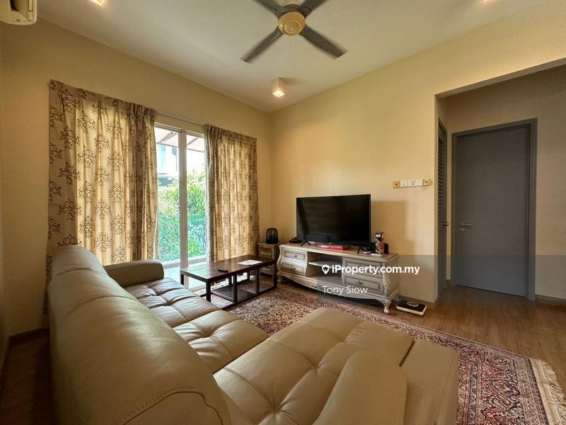 2.5-storey Terraced House for Sale in USJ Heights, Subang Jaya by Tony Siow - iProperty.com.my