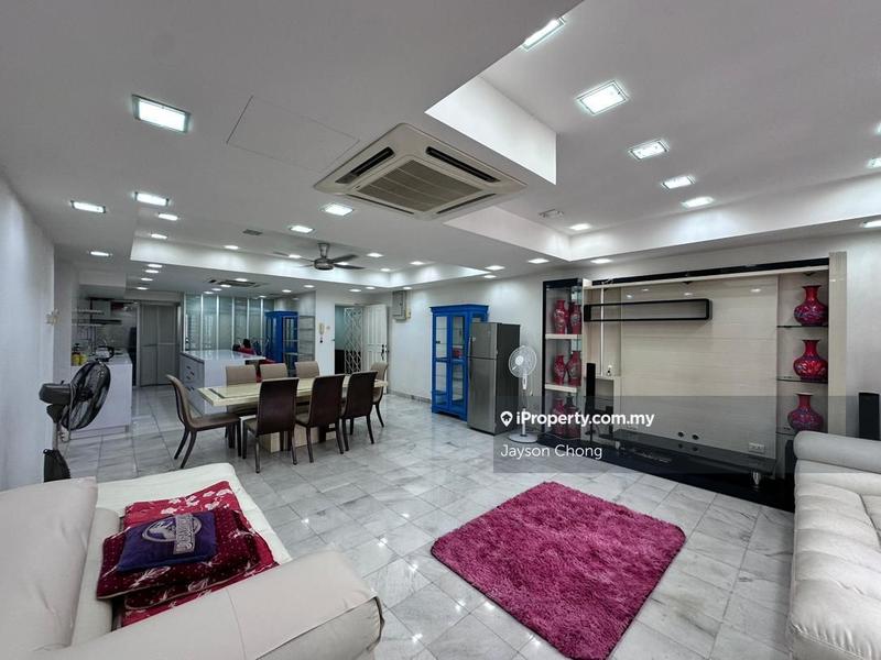 For Sale - Vista Damai
