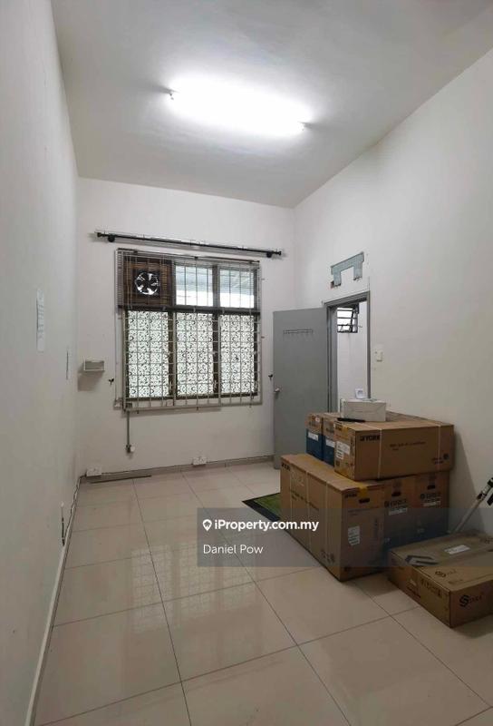 Rumah Berangkai 2 Tingkat untuk Disewa di Taman Desa Cheng Perdana 1, Cheng oleh Daniel Pow - iProperty.com.my