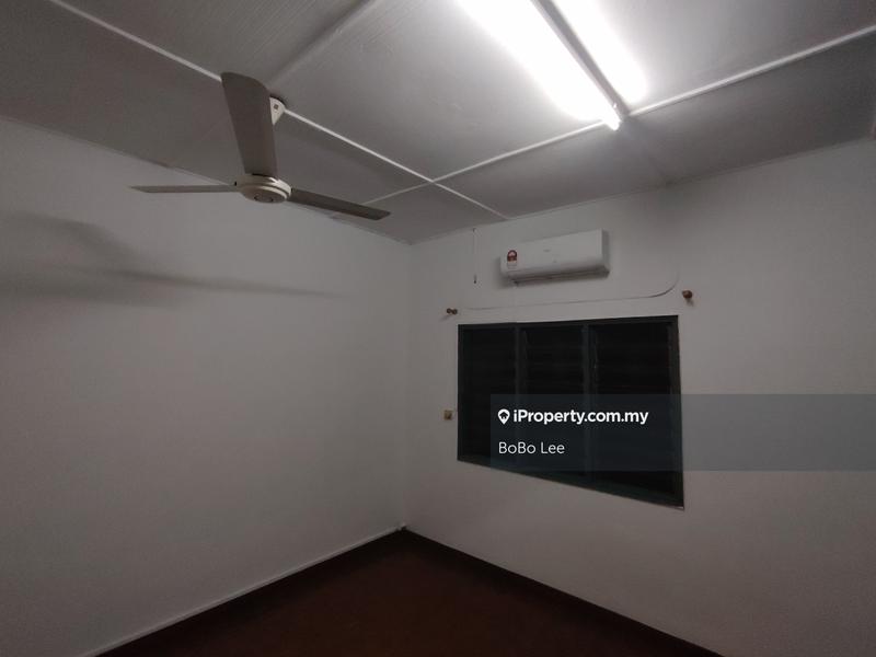 Rumah Berangkai 2 Tingkat untuk Dijual di Taman Overseas Union (Taman Oug), Jalan Klang Lama (Old Klang Road) oleh BoBo Lee - iProperty.com.my