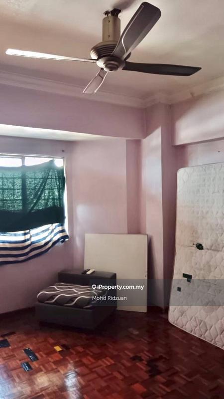 For Sale - Prisma Perdana