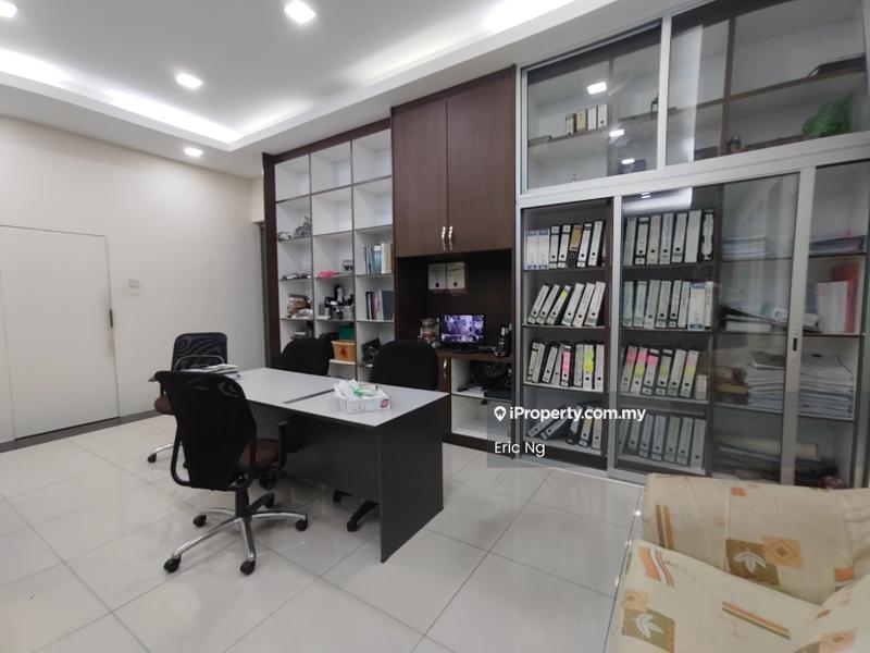 Kilang Berkembar untuk Dijual di Kawasan Perindustrian Balakong, Balakong oleh Eric Ng - iProperty.com.my