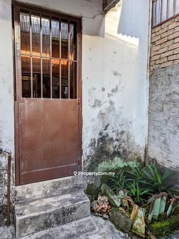 Shop-Office for Sale in 2 Storey Heritage House Near Times Square, George Town by Zusain Tan - iProperty.com.my