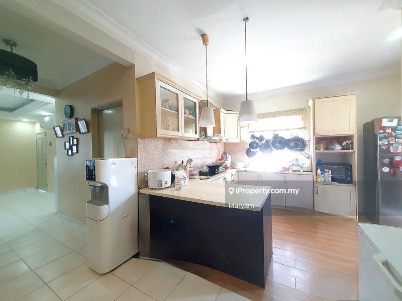 Rumah Berangkai 2 Tingkat untuk Dijual di Seri Bangi, Bangi oleh Maryam - iProperty.com.my