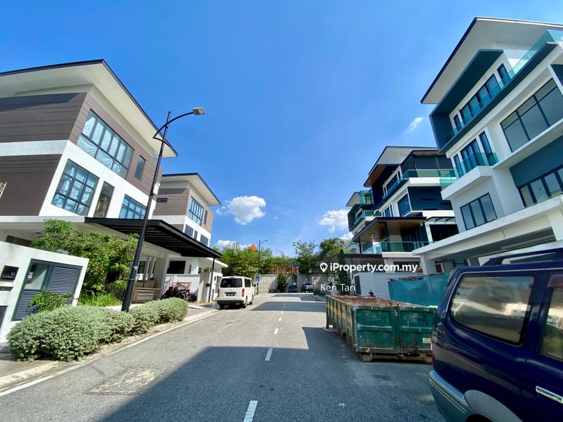 Banglo untuk Dijual di Seksyen 13, Shah Alam oleh Ken Tan - iProperty.com.my