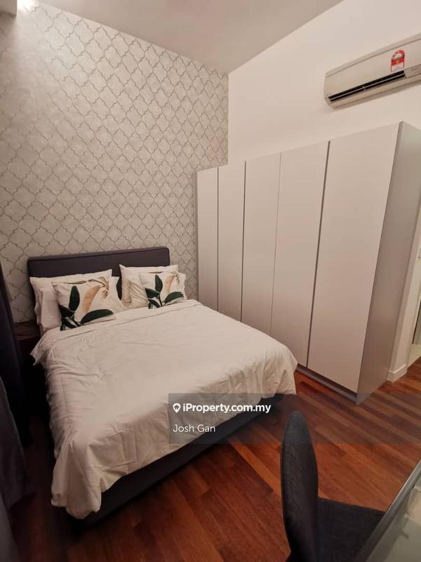 For Sale - Pavilion Hilltop