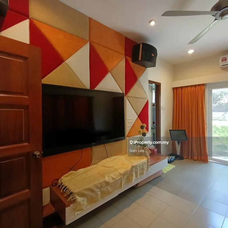 Bungalow House for Sale in Seksyen 17, Petaling Jaya by Ivan Lee - iProperty.com.my
