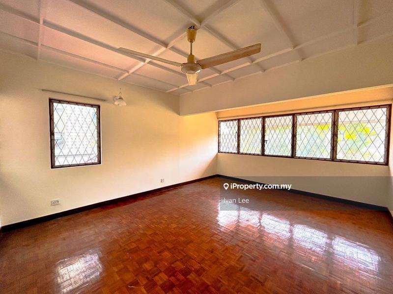 Rumah Berkembar untuk Dijual di Taman Tun Dr. Ismail, Kuala Lumpur oleh Ivan Lee - iProperty.com.my