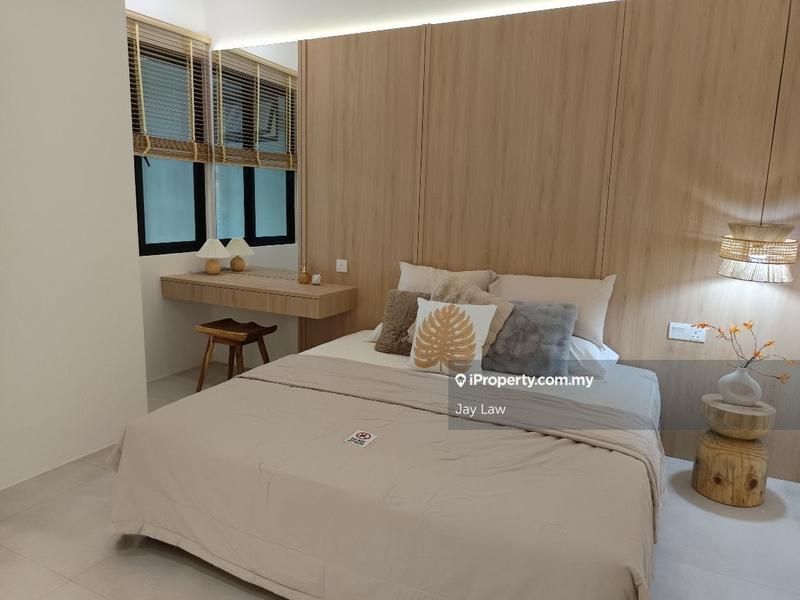 Rumah Bandar untuk Dijual di Batu Kawah New Township, Kuching oleh Jay Law - iProperty.com.my