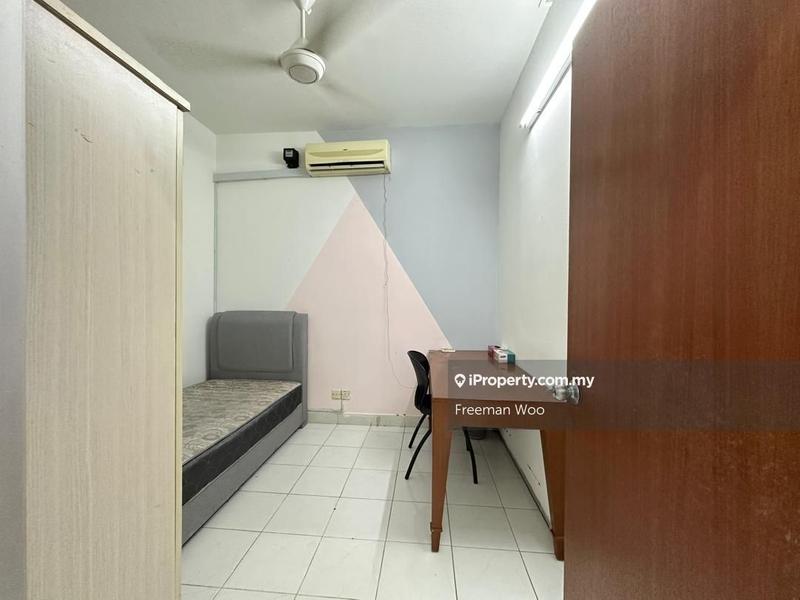 For Sale - Sunway Lagoon View Resort Condominium