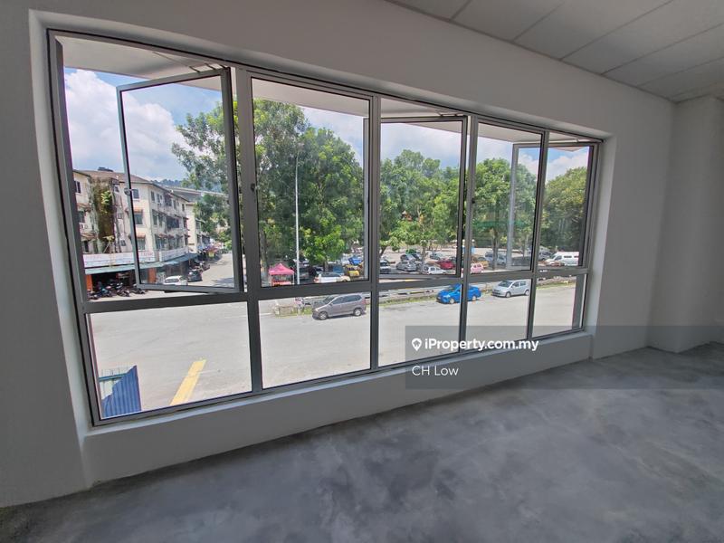 Kilang Teres untuk Dijual di Ampang, Ampang oleh CH Low - iProperty.com.my