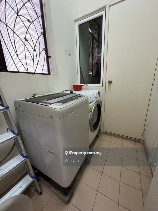 Service Residence for Sale in Waldorf Tower by Ann Lim - iProperty.com.my