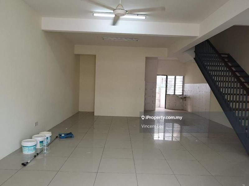 Terraced House for Rent in Aquila, Taman Alam Sutera, Puncak Alam by Vincent Lee - iProperty.com.my