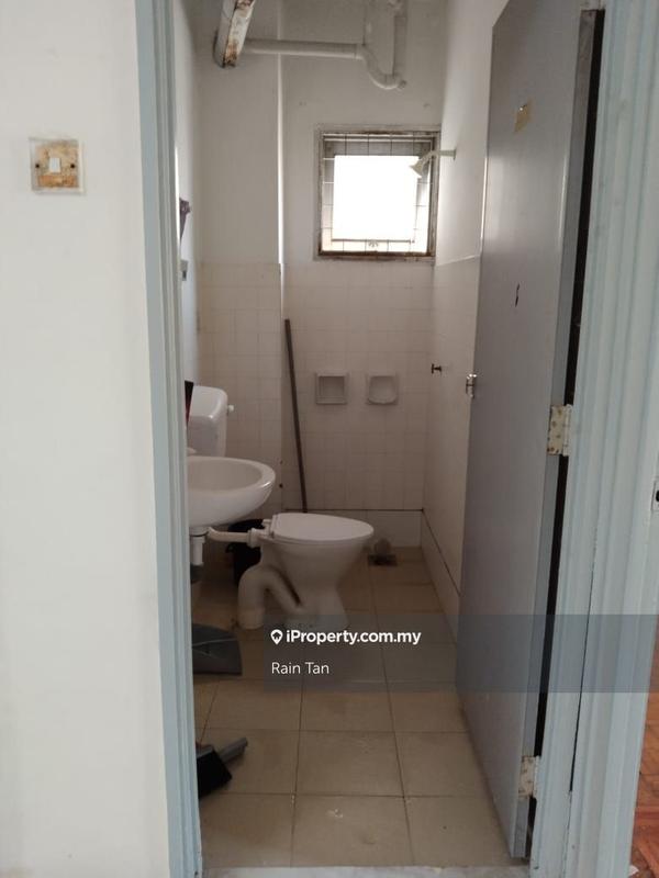 For Sale - Sri Endah Apartment