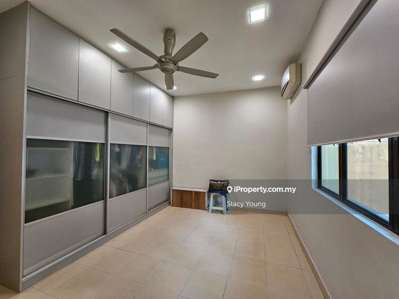 Rumah Teres 3-Tingkat untuk Dijual di Taman Bukit Prima, Cheras oleh Stacy Young - iProperty.com.my