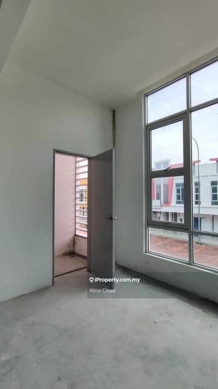 Kedai-Pejabat untuk Dijual di Impiana Square, Kluang oleh Alice Choo - iProperty.com.my