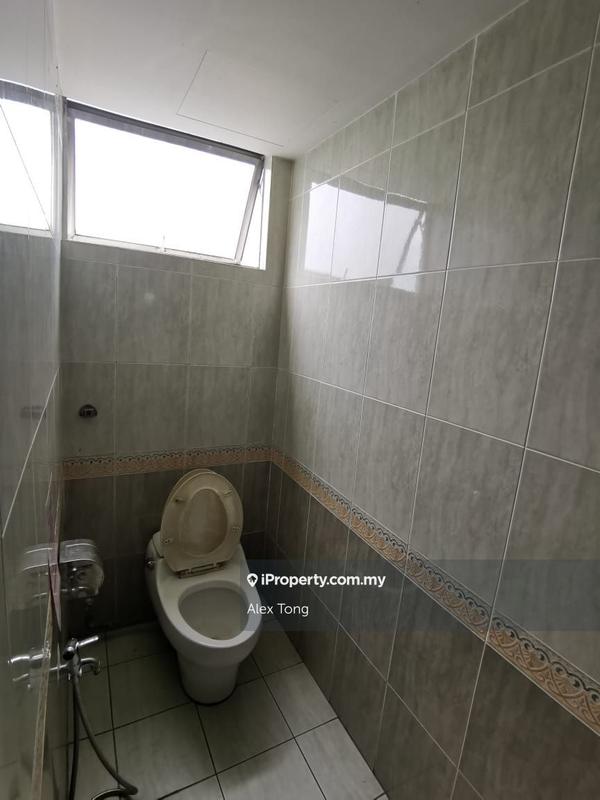 Semi-D Kilang untuk Dijual di Bandar Pinggiran Subang, Shah Alam oleh Alex Tong - iProperty.com.my