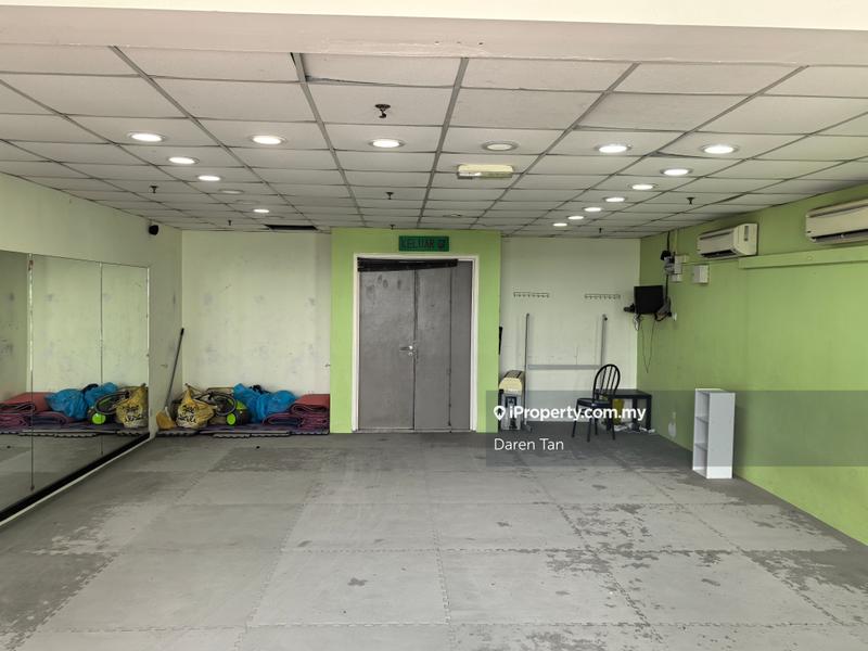 Pejabat untuk Dijual di sungai besi, Kuala Lumpur, Seri Kembangan oleh Daren Tan - iProperty.com.my