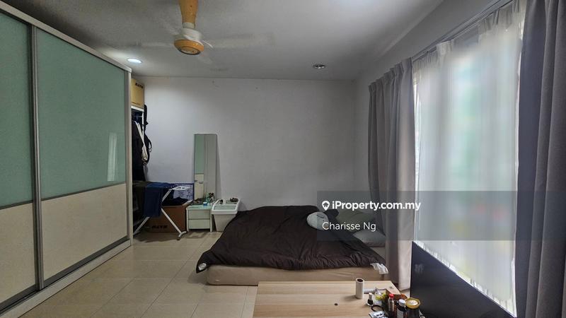 Rumah Teres 3-Tingkat untuk Dijual di Taman Bukit Prima, Cheras oleh Charisse Ng - iProperty.com.my