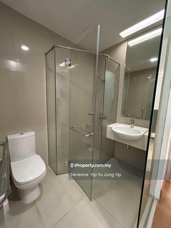 Kondominium untuk Dijual di Brunsfield EmbassyView oleh Terrence Yip - Bathroom - iProperty.com.my