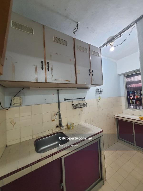 For Sale - Happy Court