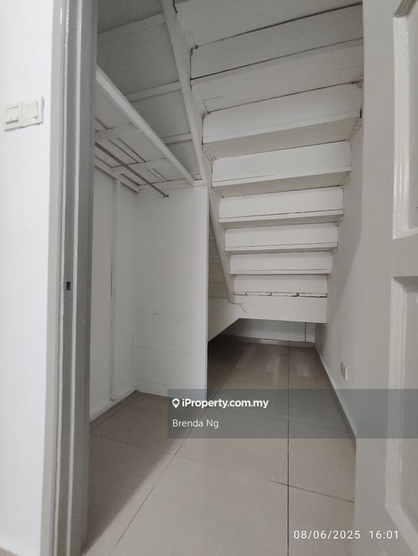 Rumah Berangkai 2.5 Tingkat untuk Disewa di SS18, Subang Jaya oleh Brenda Ng - iProperty.com.my