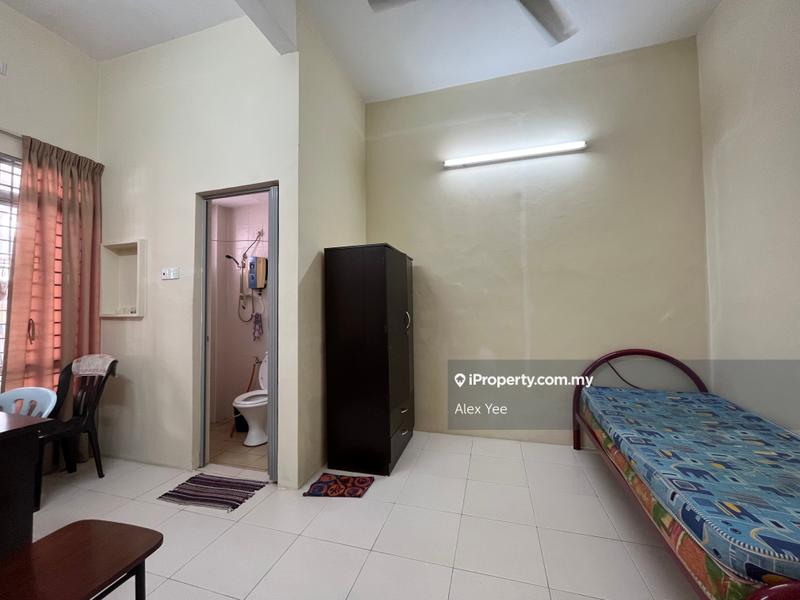 Rumah Berangkai 3 Tingkat untuk Dijual di Furnised 3 Storey house at West Lake Kampar, Kampar oleh Alex Yee - iProperty.com.my