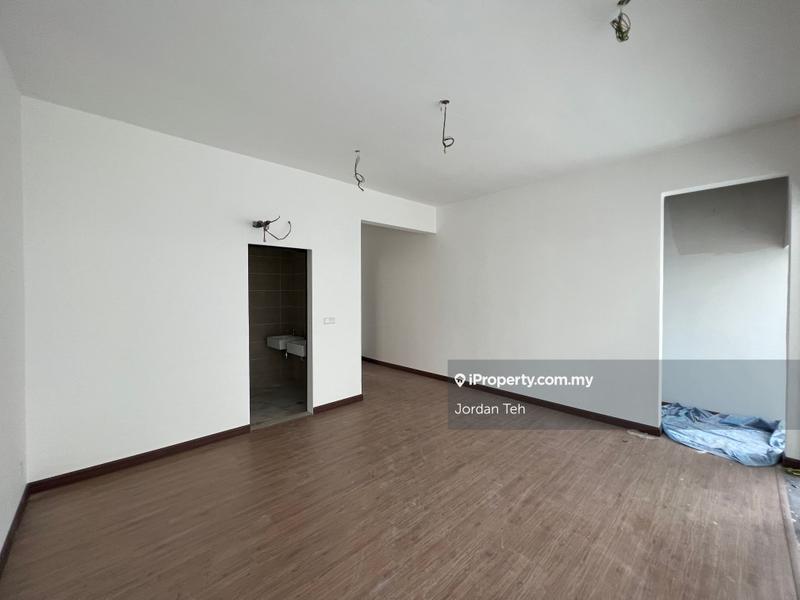 Townhouse for Sale in AmanAra Residensi, Kayu Ara, Petaling Jaya, Kayu Ara by Jordan Teh - iProperty.com.my
