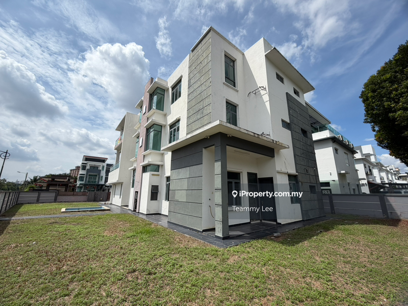 Bungalow House for Sale in Wira Mutiara, Bandar Sungai Long, Bandar Sungai Long by Teammy Lee - iProperty.com.my