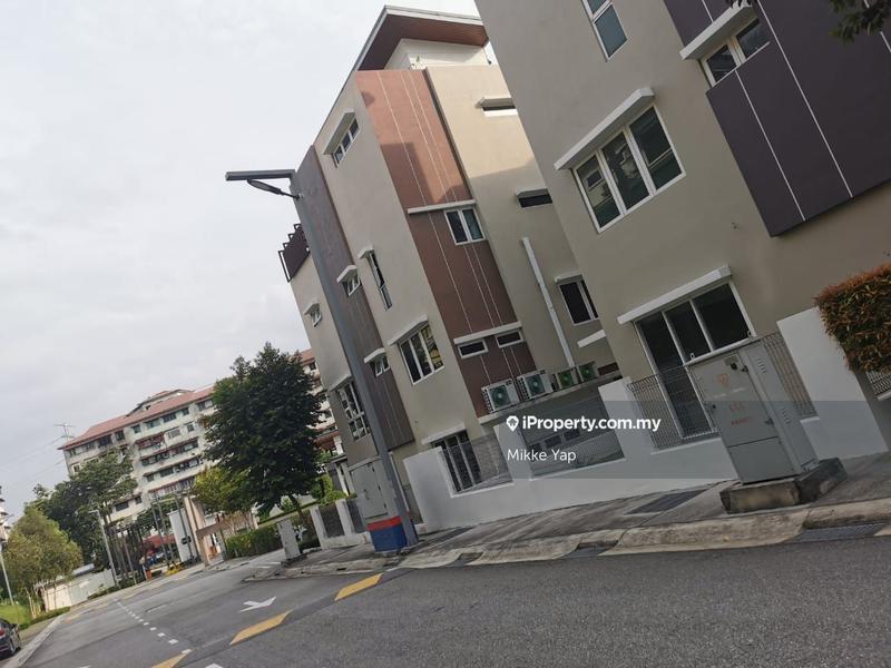 3-storey Terraced House for Sale in Taman Cheras Hartamas, Cheras by Mikke Yap - iProperty.com.my