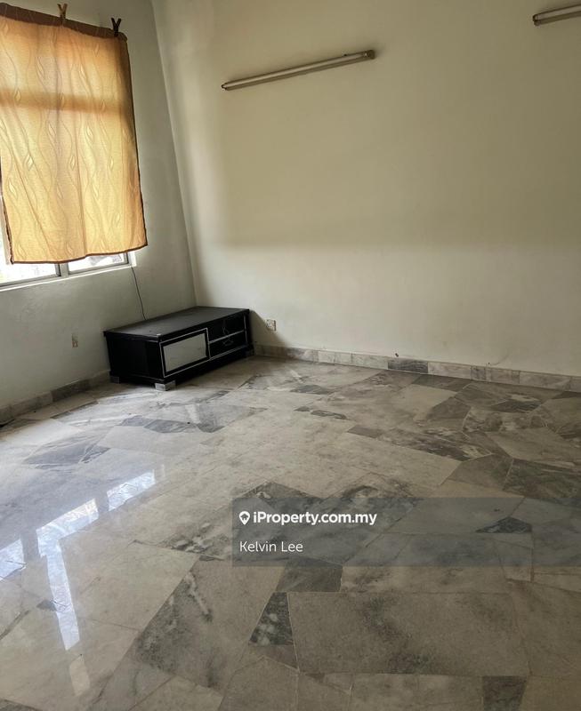 For Sale - Subang Perdana Goodyear Court 8