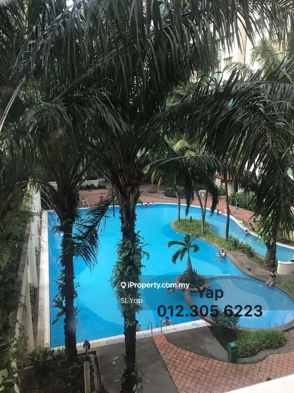 Condominium untuk Dijual di Danau Idaman oleh SL Yap - Pool - iProperty.com.my