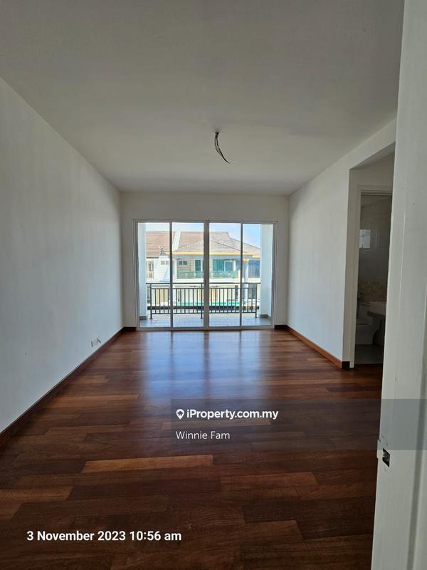 Semi-Detached House for Sale in Raub, Raub by Winnie Fam - iProperty.com.my