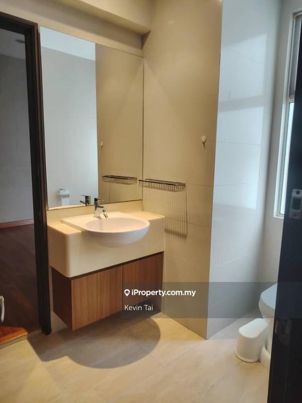 For Sale - 9 Bukit Utama Condominium