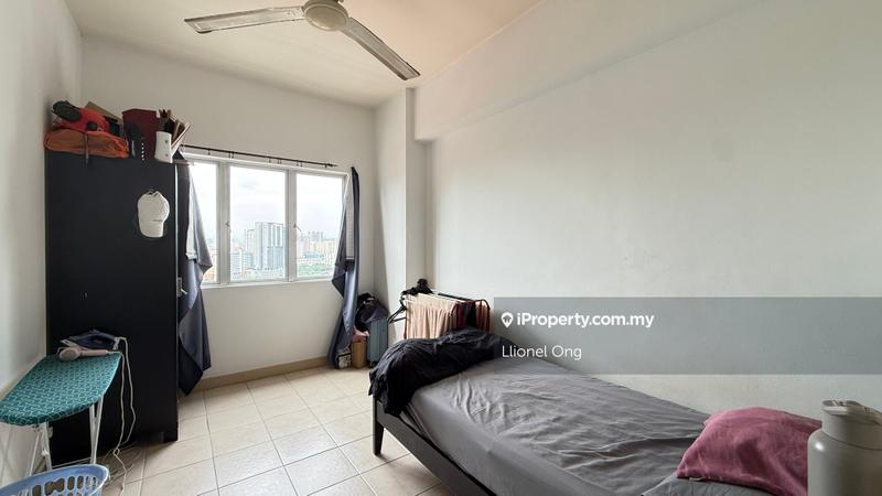 For Sale - Desa Putra