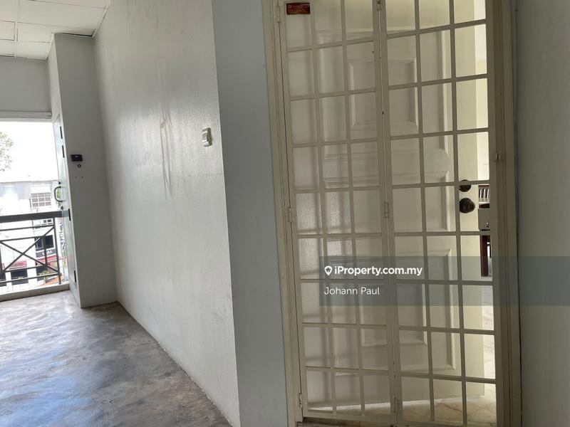 Condominium for Sale in Tiara Damansara by Johann Paul Gregory - iProperty.com.my